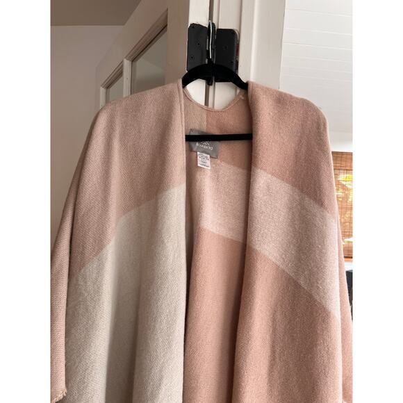 Soia & Kyo Woven Miku-S Scarfigan w/Fringe, One Size - Picture 8 of 11